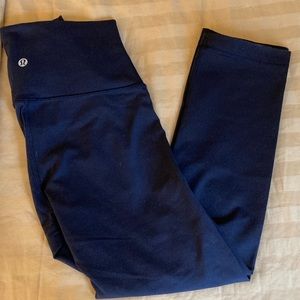 Lululemon Align Cropped  High Rise Navy Leggings. Size 4.